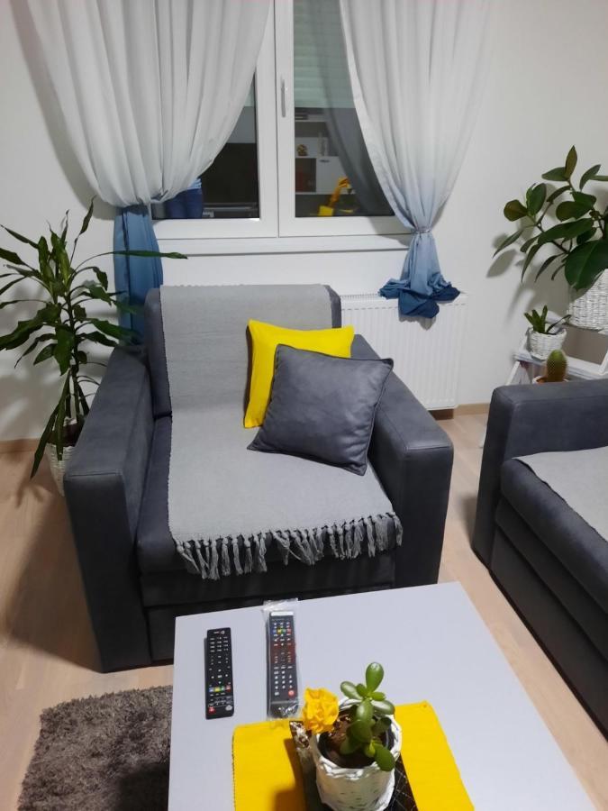 Apartamento Sunce Kruševac Exterior foto