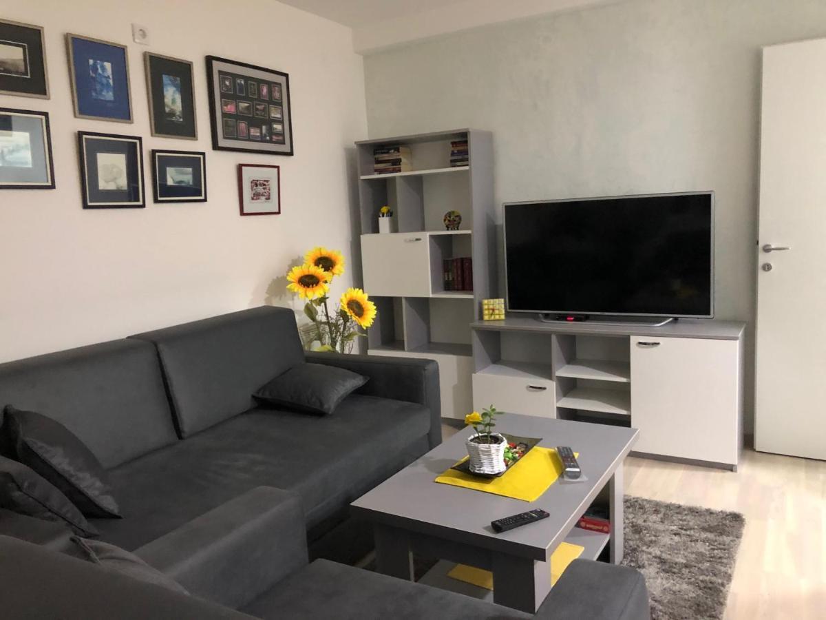 Apartamento Sunce Kruševac Exterior foto